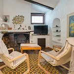 Casa Babut بيت للعطل *